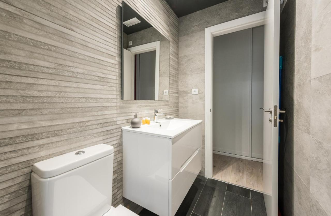 La Vivienda De Pedro Zerolo Apartment มาดริด ภายนอก รูปภาพ