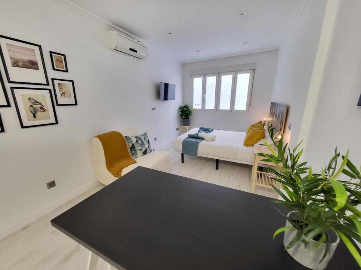 La Vivienda De Pedro Zerolo Apartment มาดริด ภายนอก รูปภาพ